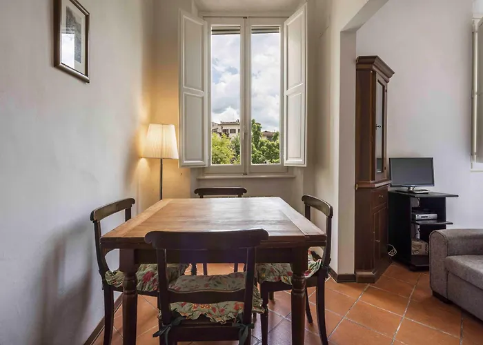 Borgo Allegri Palace By Mmega Apartment Florence
